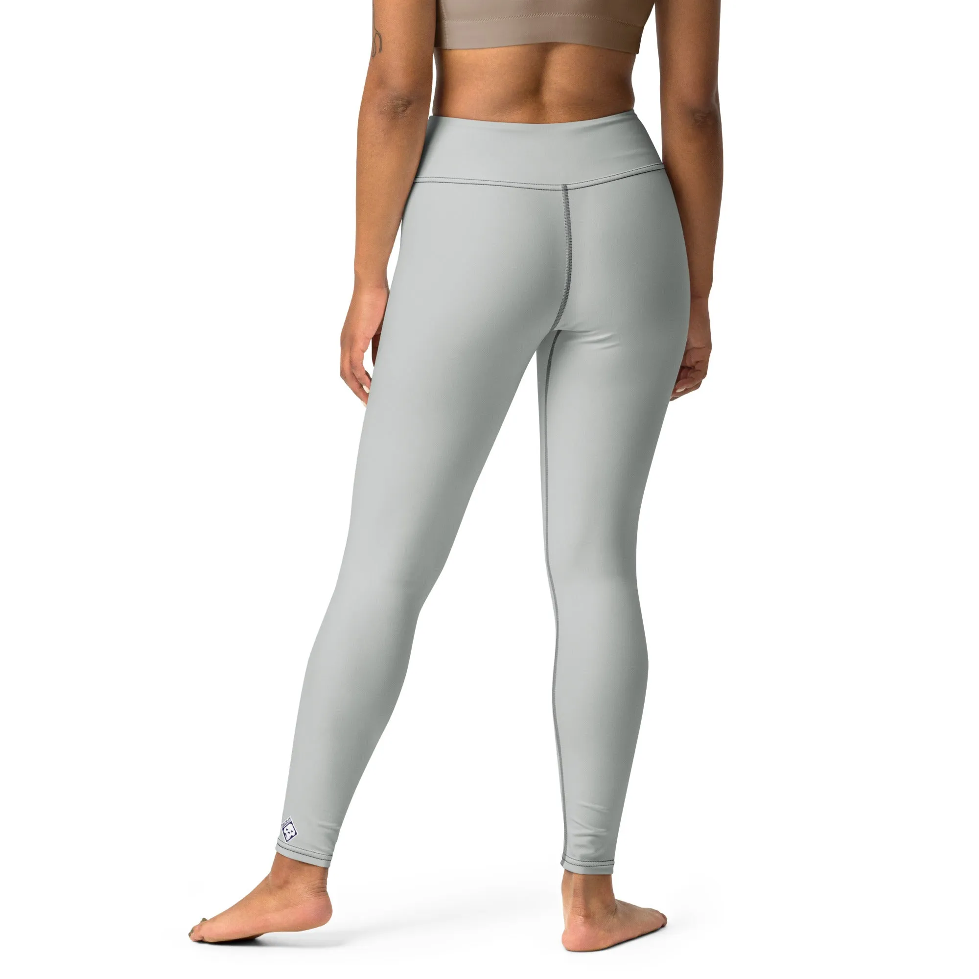 Active Chic: Women's Solid Color Yoga Pants Leggings - Smoke