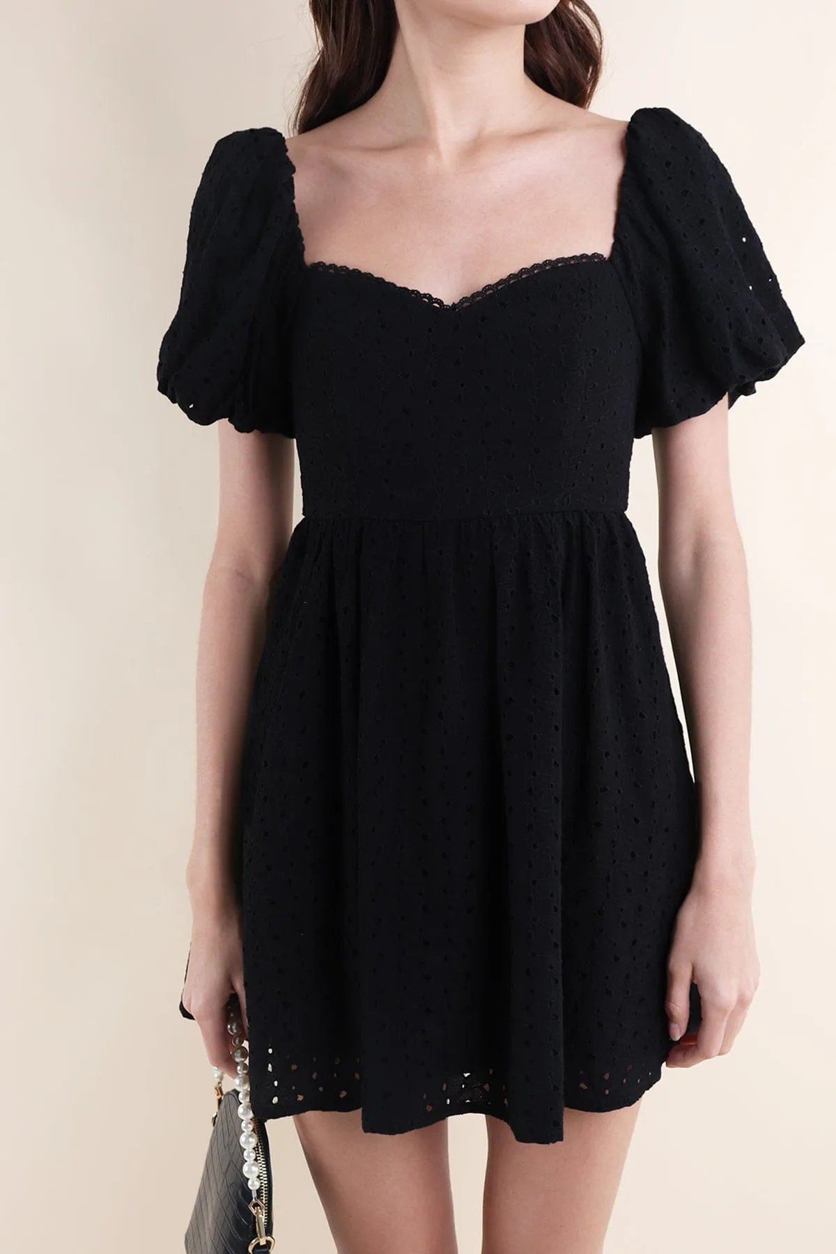 EMBER PUFF SLEEVES EYELET DRESS IN BLACK