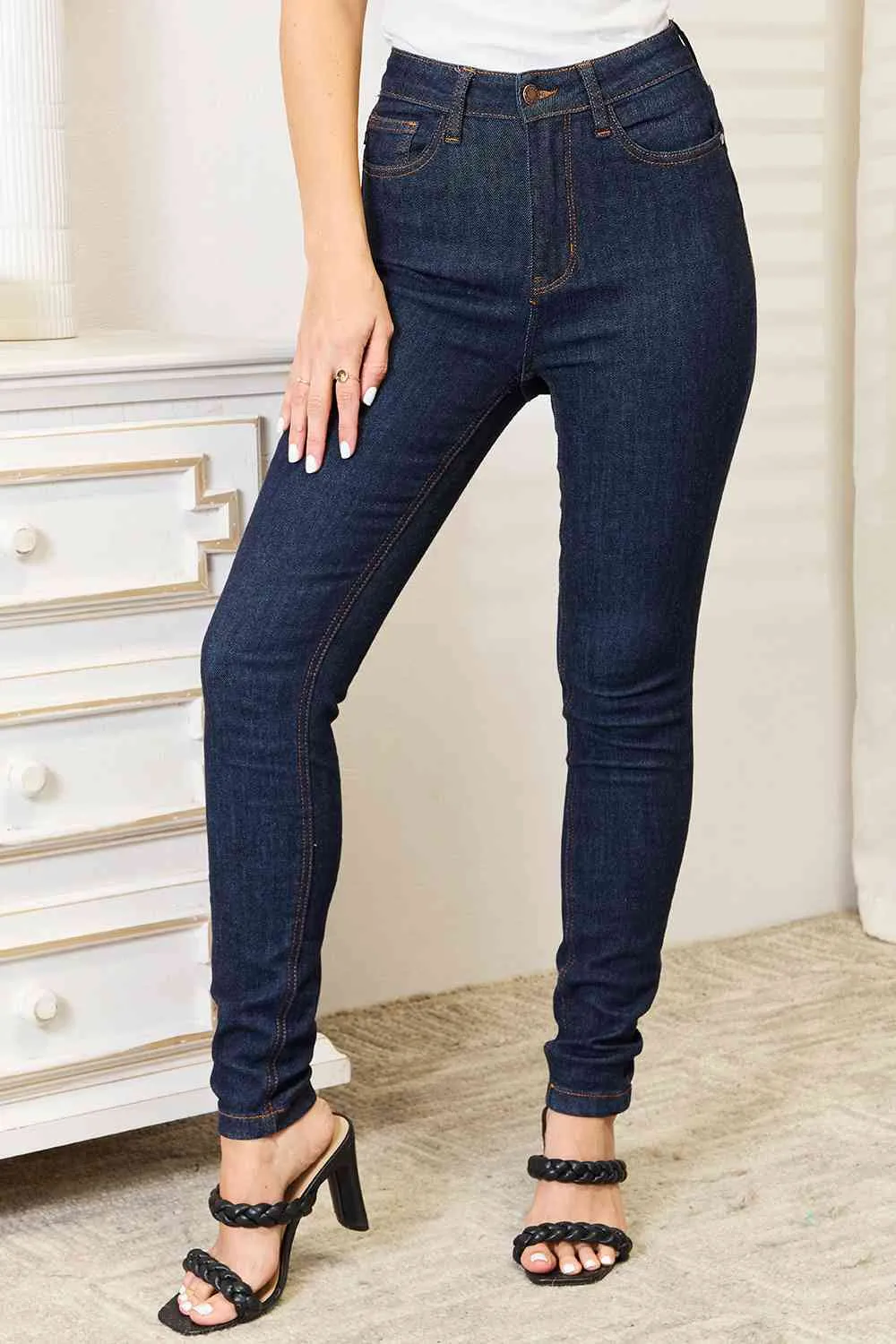 Judy Blue, High Waist Classic Back Pocket Embroidery Skinny Jeans 88683