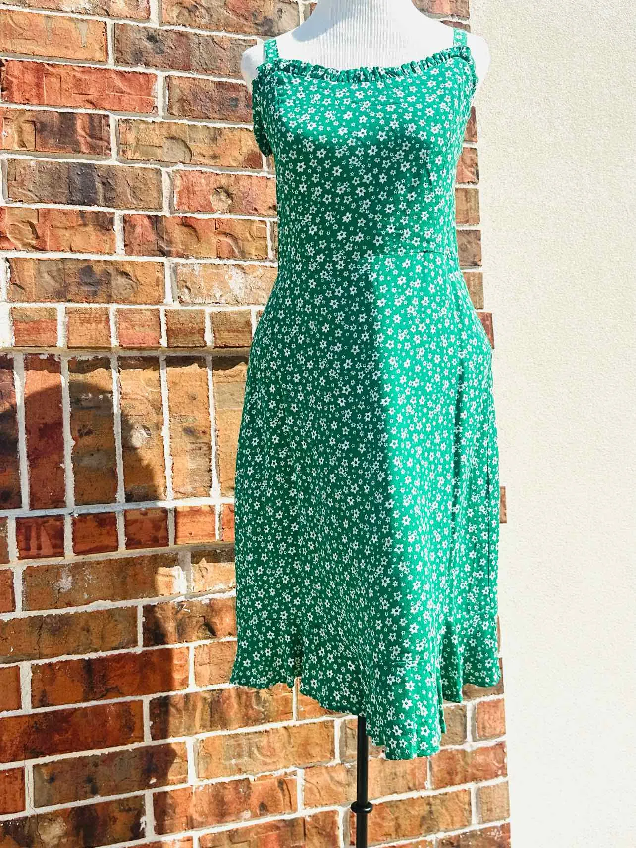 Size L Green/White Floral Dresses Dress